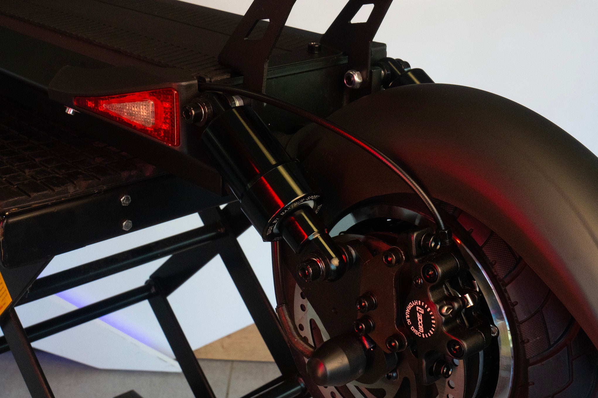 Tlumič Hyper-Shock pro elektrokoloběžky (125mm)
