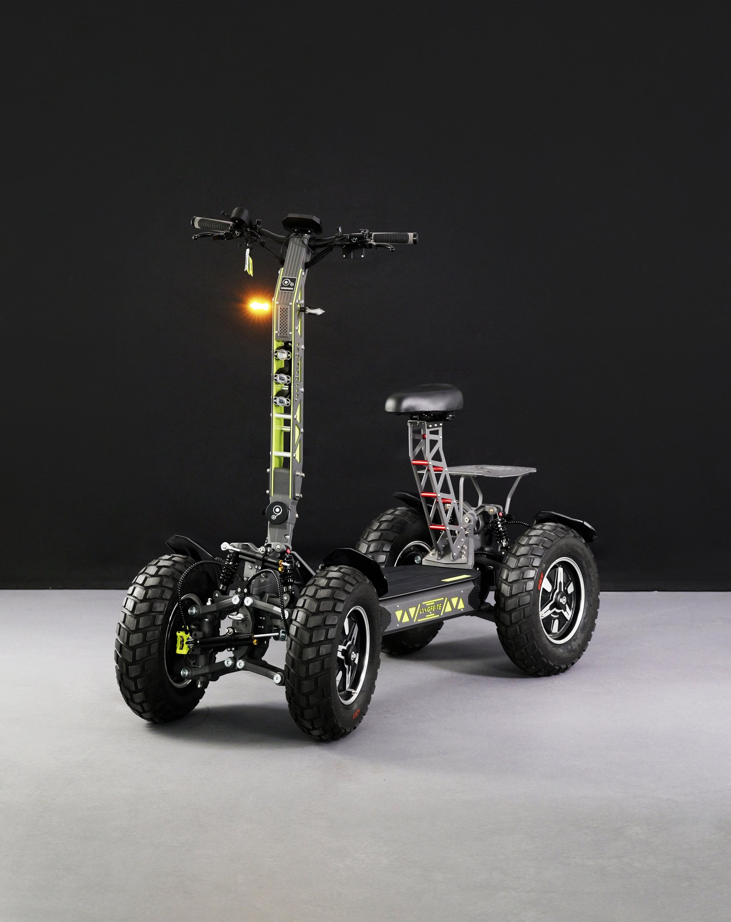 Langfeite GT4S — LED Matrix světla a kokpit